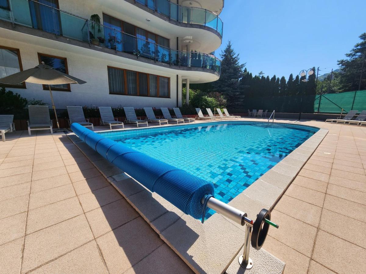 Kristoff Plaza Trencianske Teplice Apartamento Trenčín Exterior foto